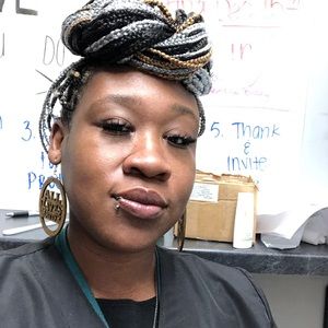 Meet your Posher, VanLisa